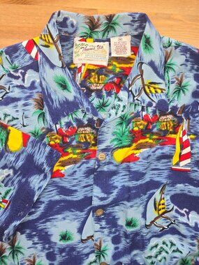 Thumbs Up Sportswear Hawaiian Shirt Medium